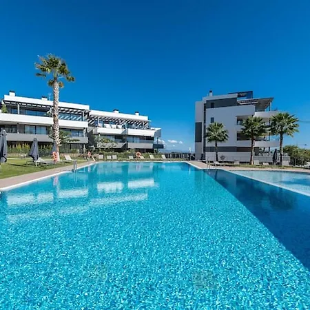 Lujoso Apartamento * Estepona
